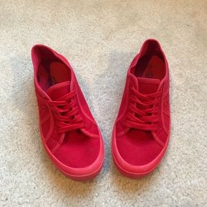 Red tennis shoes